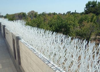 حفاظ شاخ گوزنی ویلای سفید و پرتراکم